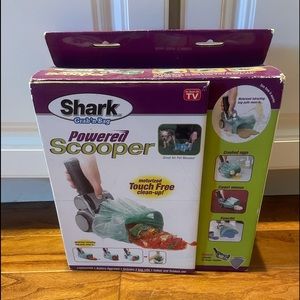 NEW Shark Grab 'n Bag Powered Scooper - Final Price & Last Chance!